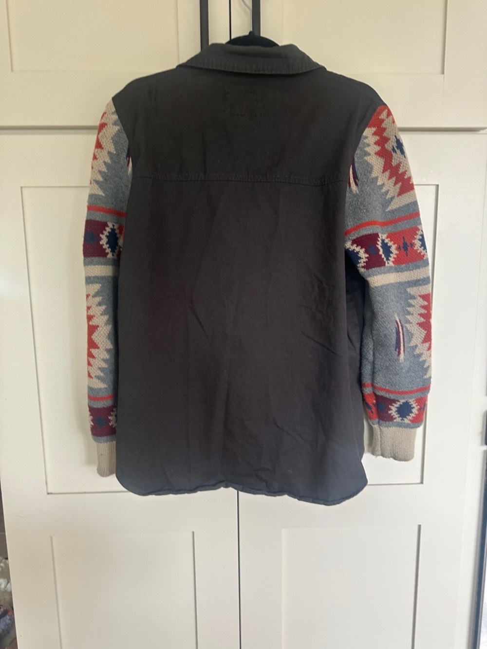Thread & Supply Aztec Southwestern Shacket - Picture 11 of 12